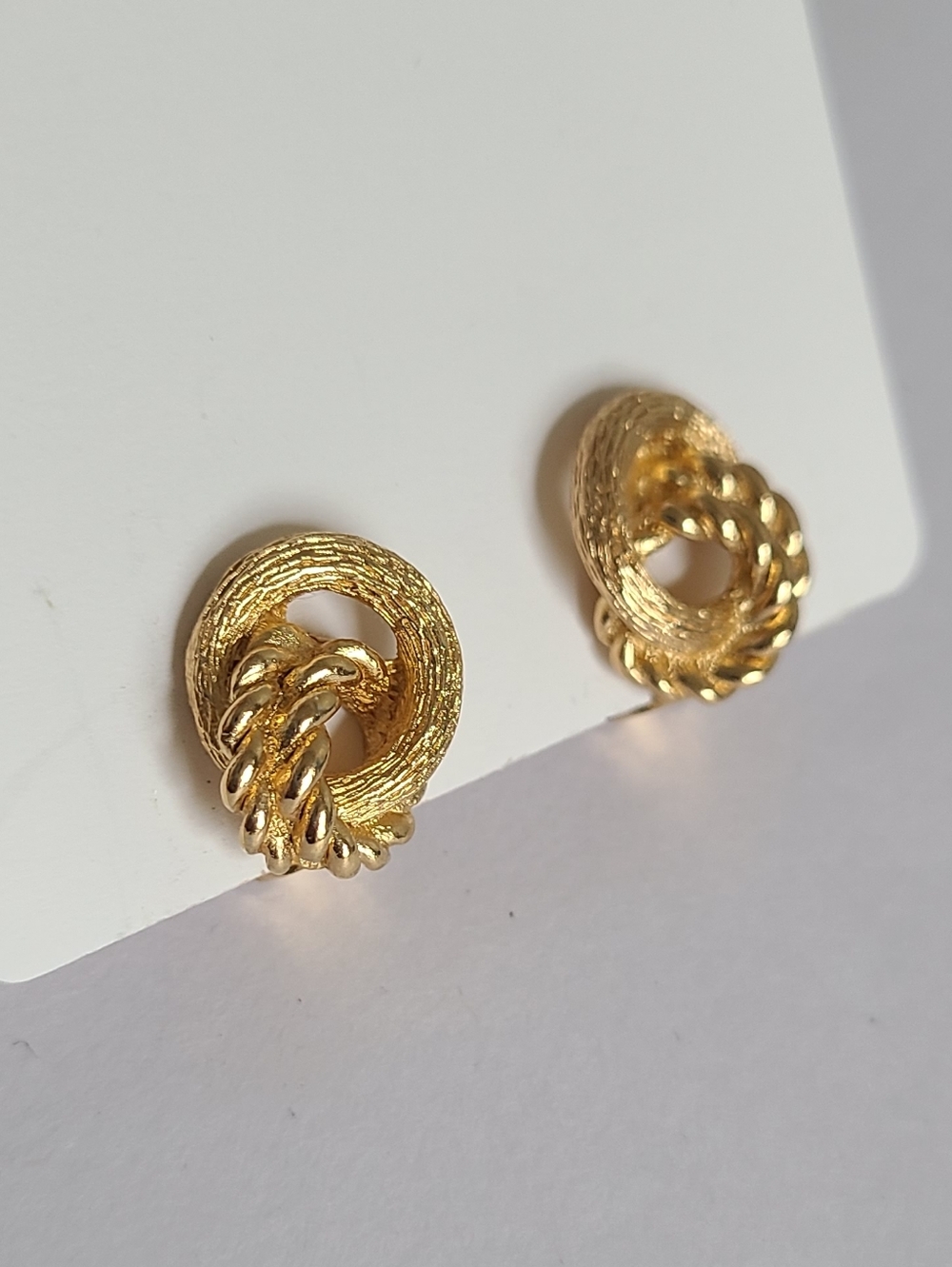 Vintage Christian Dior Luxury Gold Double Circle Rope Knot Chunky Stud Earrings - Picture 10 of 16